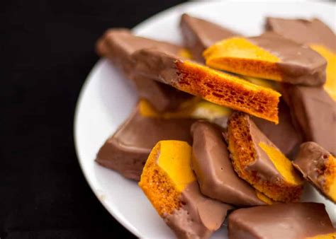 Easy Chocolate Cinder Toffee Recipe | Kitchen Mason