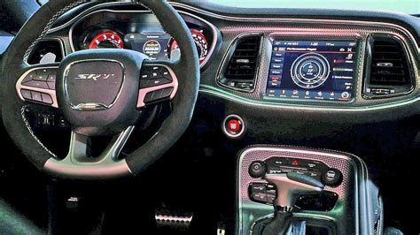 Dodge Challenger Interiors – R/T, SRT HELLCAT, SRT REDEYE - YouTube