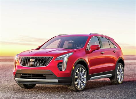 Cadillac XT4 for 2023 has more standard technology, new colors