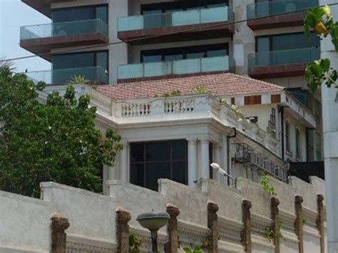 Mannat: Shahrukh Khan's Lavish Home - Price, Photos, and More ...