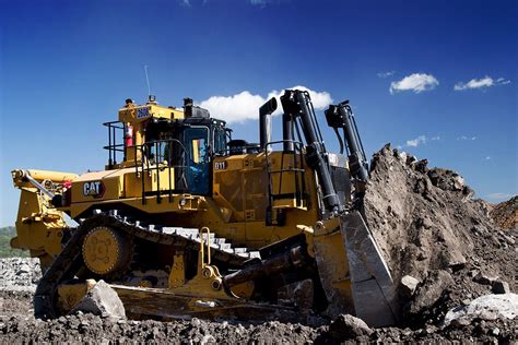 20 Best Pictures Cat D11 Dozer For Sale : The Dozer battle: Komatsu ...