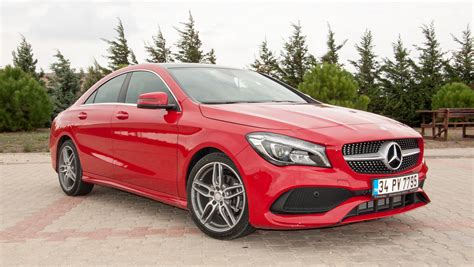 İnceleme: 2016 Mercedes-Benz CLA200