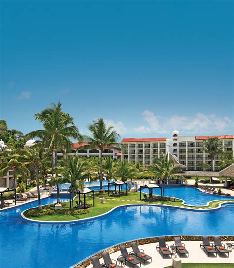 Dreams® Playa Bonita Panama | Air Canada Vacations