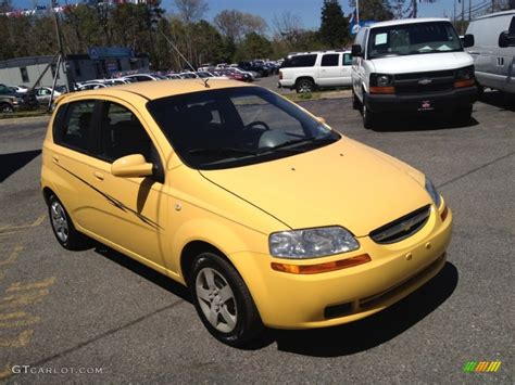 2005 Chevrolet Aveo LS Hatchback Exterior Photos | GTCarLot.com