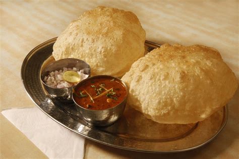 How to make restaurant-style Chole Bhature at home? - The Statesman