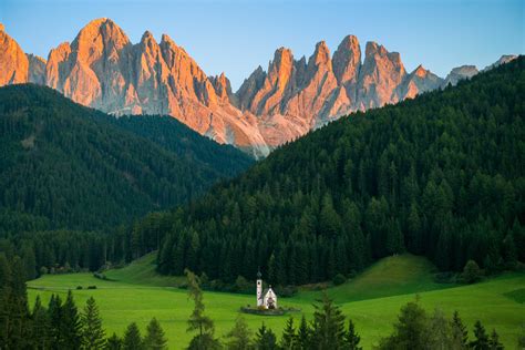 The most photographic spots in The Dolomites, Italy - Adventure ...