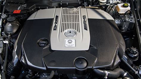 Understanding the Mechanics Behind a Car Engine - CARSMECHINERY