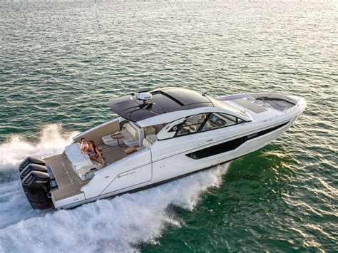 2023 Cruisers Yachts 50 GLS Boat Test, Pricing, Specs | Boating Mag