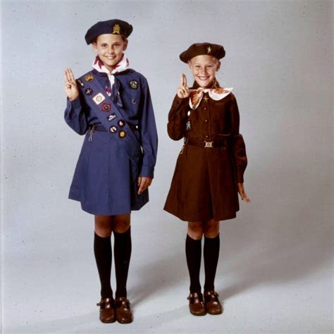 1970s Canadian Brownie & Girl Guide | Girl scout uniform, Girl guides ...