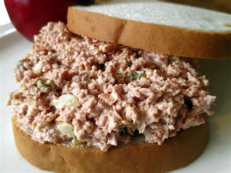 Recipe: Most Excellent Ground Bologna Sandwich Spread - Luna Pier Cook