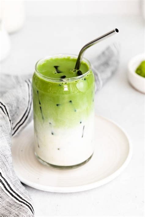 Super Easy Iced Matcha Latte - Eating Bird Food