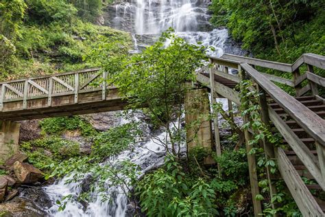 7 Family Friendly Hiking Trails To Explore in North Georgia