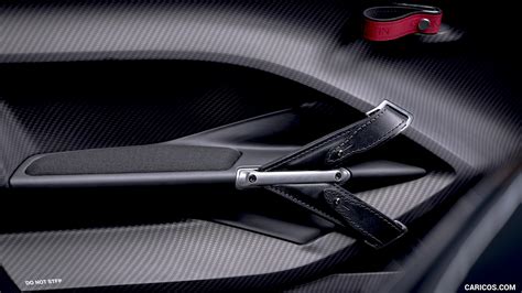 Aston Martin V12 Speedster | 2021MY | Interior, Detail