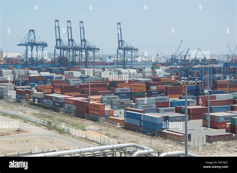 Damietta container terminal hi-res stock photography and images - Alamy