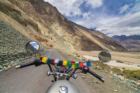 Going for a Bike Trip to Ladakh from Delhi? Things to take care of - OYO