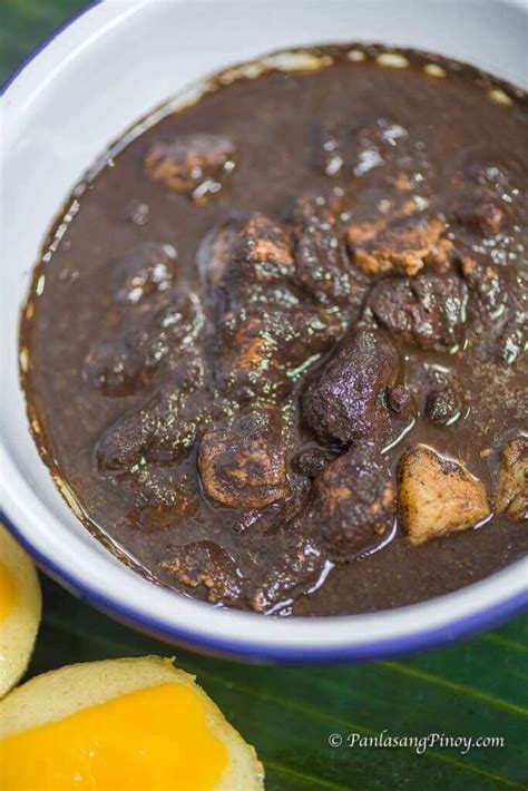 Dinuguan at Puto - Panlasang Pinoy