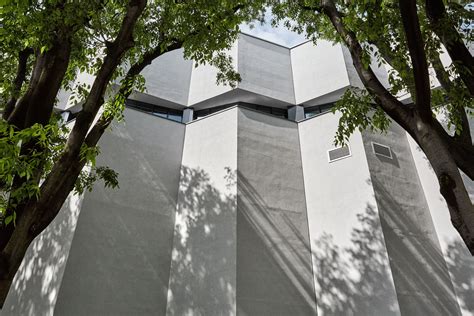 Armani/Silos, Milan | Hours, exhibitions and artworks on Artsupp