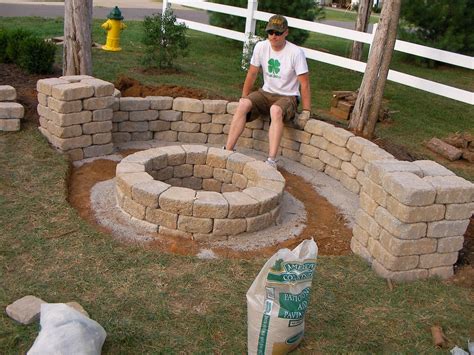 Easy Backyard Fire Pit Designs | Fire Pit Design Ideas