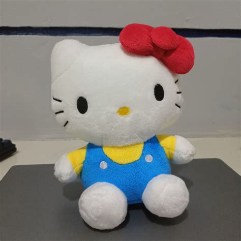 Classic Hello Kitty plush, Hobbies & Toys, Toys & Games on Carousell