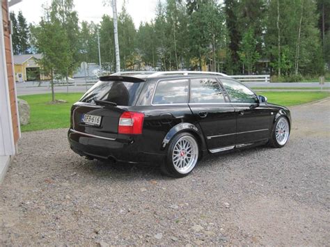 Audi A4 B6, B7 avant takaspoileri RS4 look | Tuning Design net Oy