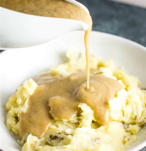 The Best Vegetarian Gravy Recipe - Build Your Bite