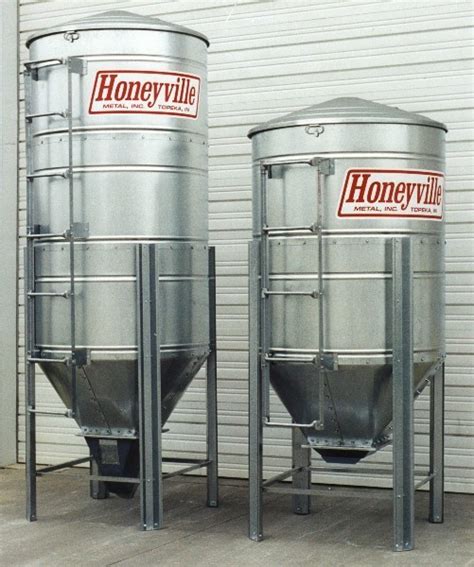 Round Economy Feed Bins | Honeyville Metal, Inc.