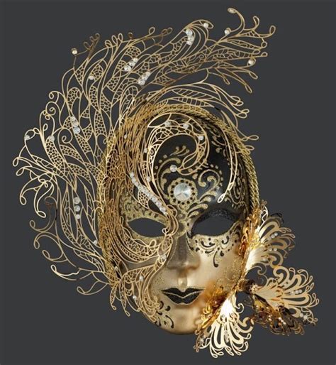 15 Beautiful Mardi Gras Masks to Celebrate Carnival in Style