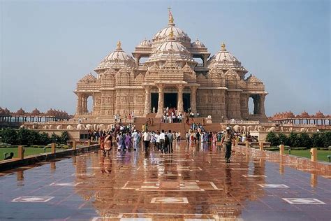 South Delhi Spiritual Private Tour: Akshardham, ISKCON Temples 2024 ...