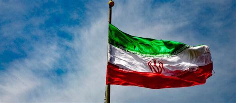 Flag of Iran – Colors, Meaning, History