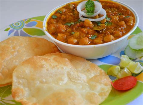 Punjabi Spicy and Tasty Chole Bhature Recipe