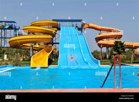 Atlantis Water Park Slide Lines – Telegraph