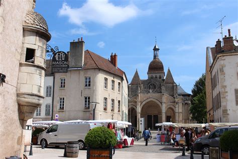 Beaune, Centre Ville | Beaune, Barcelona cathedral, Ville