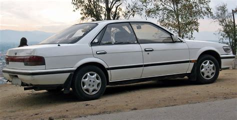 Nissan Bluebird (U12) 1.8 SSS (140 Hp) 1987 - 1991 Specs and Technical ...