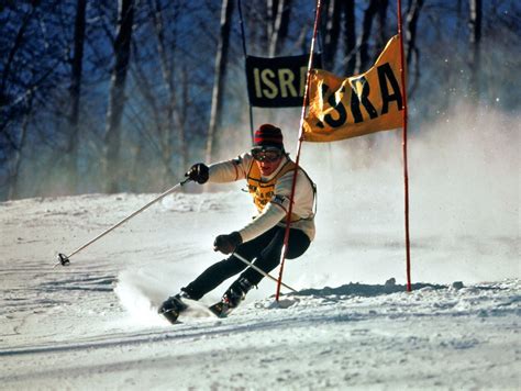 Giant slalom | ski race | Britannica