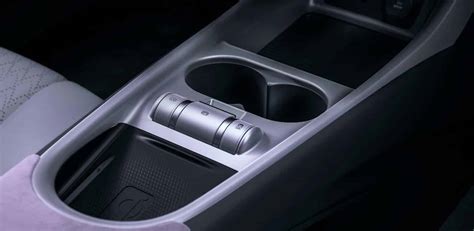 BYD Dolphin Shows Its Pretty Inside - CarNewsChina.com