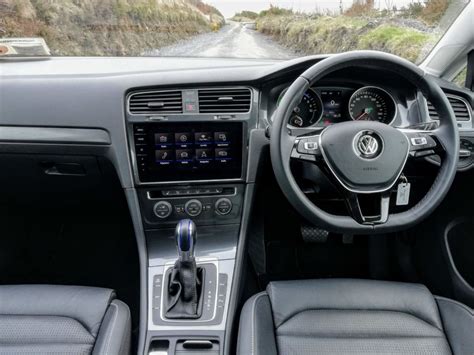 The interior of the Volkswagen e-Golf - Changing Lanes