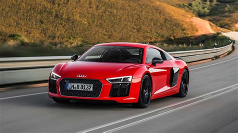 Ever wondered why the Audi R8 V10 Plus costs $200,000? | DriveMag Cars