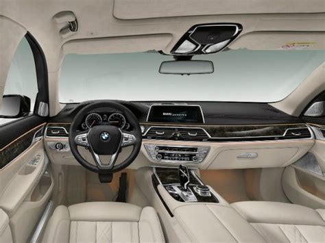 Bmw 720i - amazing photo gallery, some information and specifications ...