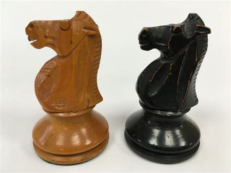 Staunton Chess set ID - Chess Forums - Chess.com