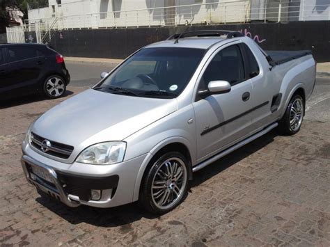 Opel Corsa utility Bakkie | Junk Mail Blog