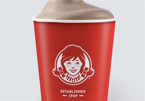 Wendy's logo cup – TURBOLOGO – Logo Maker Blog