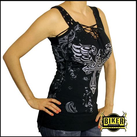 Biker Women Clothing: Ride In Style And Comfort - Women and Bikes