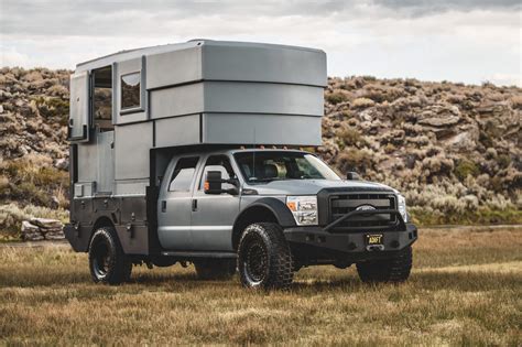 DIY Spotlight: Scott Mayfield's Ford F550 Custom Pop-Up Truck Camper ...