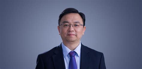 Chinese co BYD chairman Wang Chuanfu visits Israel - theadvisertimes.com