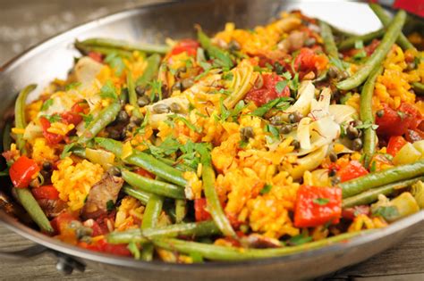 Spanish Vegetable Paella Recipe - Home Chef