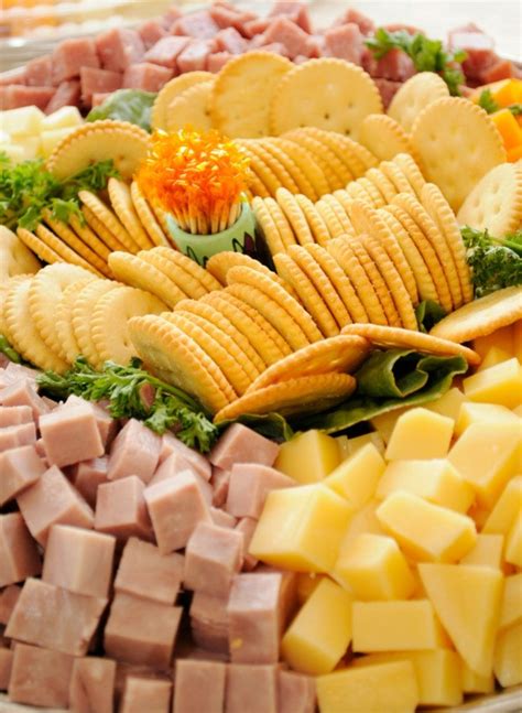 Cheese and Crackers for a Large Group | ThriftyFun