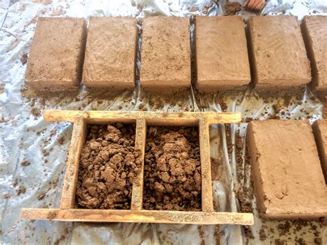 Making Mud Bricks Quickly