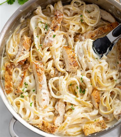 Top 4 Chicken Alfredo Pasta Recipes