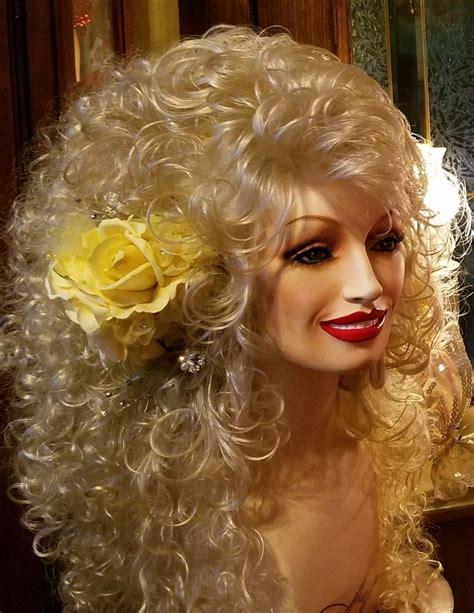 Dolly Parton Wig "Superstar" from the private collection of Jonathan ...