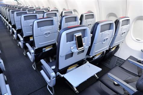 A First Look Inside American Airlines' Boeing 737 MAX 8